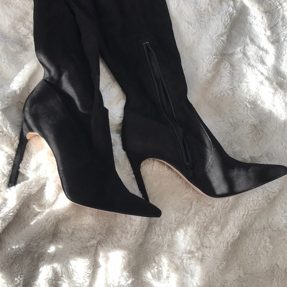 NWOT- Suede heeled knee high sock boots